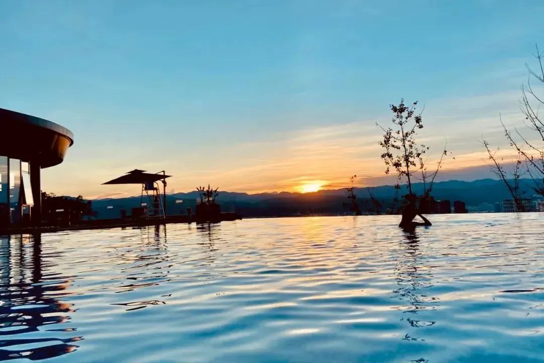 无边泳池 无边泳池