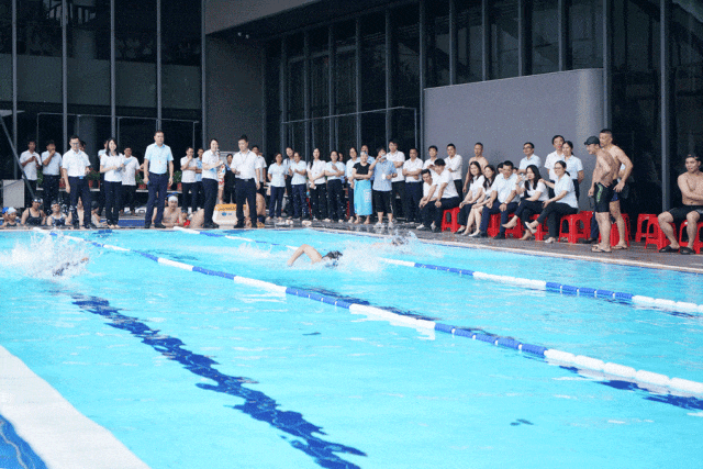 “同心激浪,泳创未来”游泳比赛 “同心激浪,泳创未来”游泳比赛